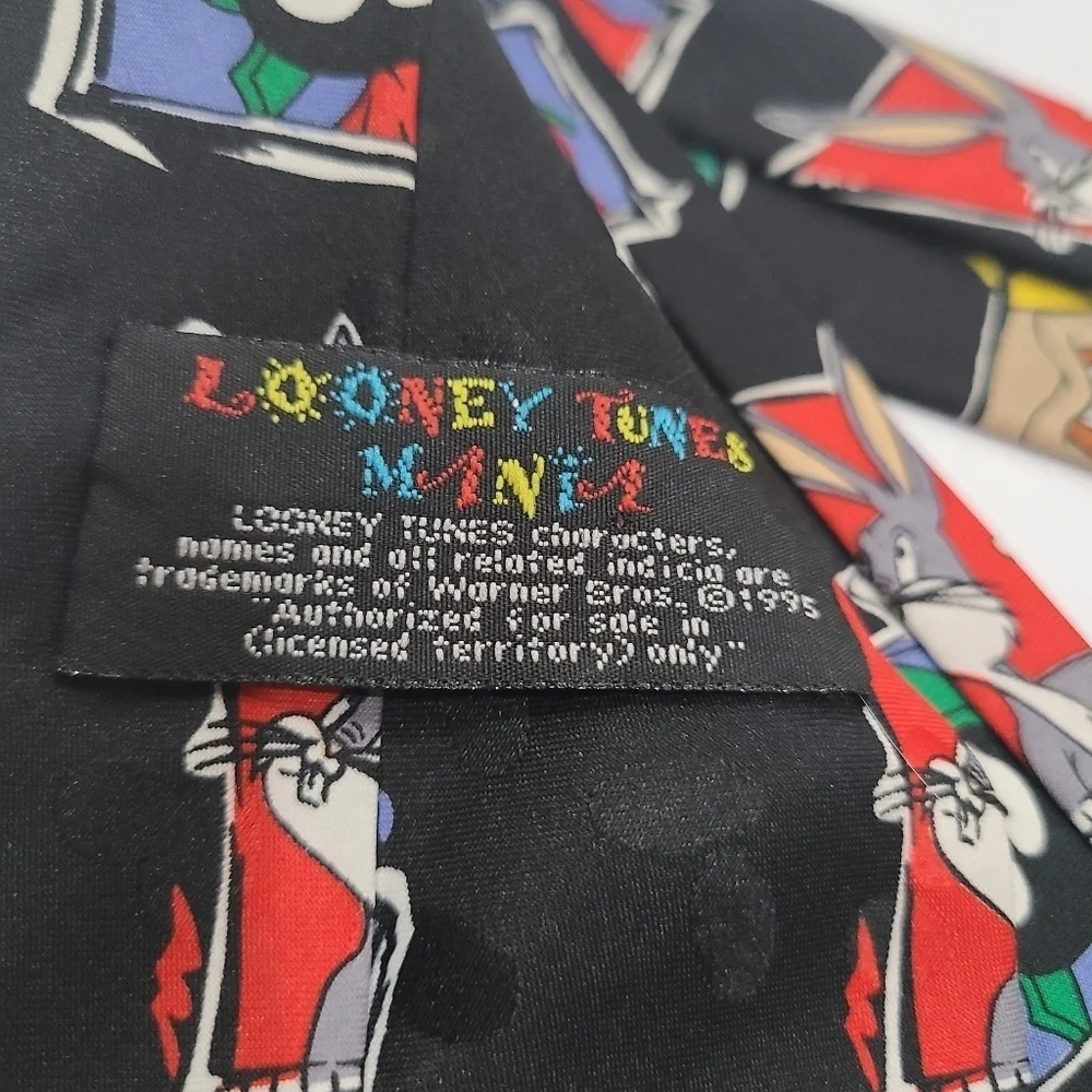 1995 Warner Brothers Looney Tunes Character tie